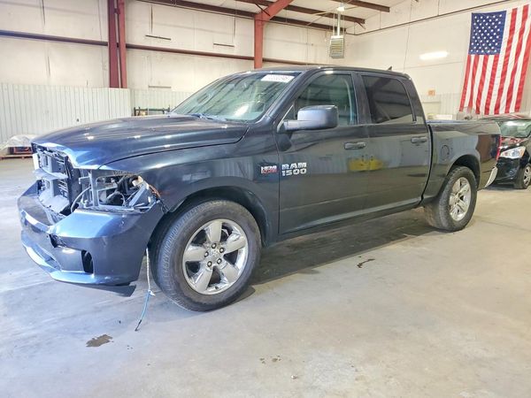 2019 RAM 1500 CLASSIC — DSFA — Front 3/4