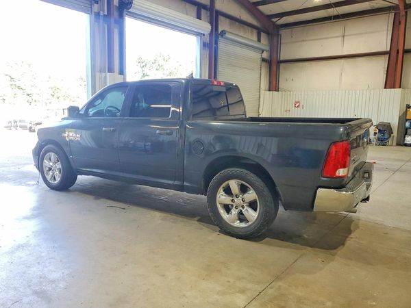 2019 RAM 1500 CLASSIC SLT — DSRA
