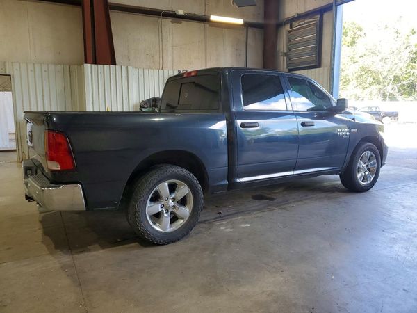 2019 RAM 1500 CLASSIC SLT — PSRA