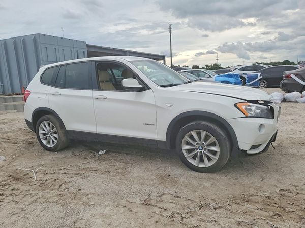 2014 BMW X3 xDrive28i — Passenger 3/4