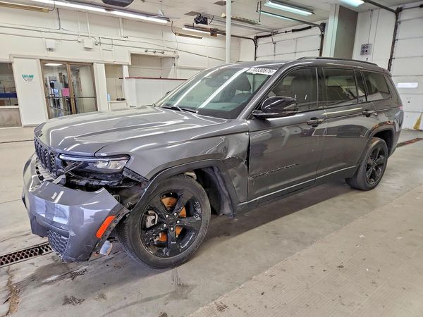 2023 JEEP GRAND CHEROKEE — DSFA — Front 3/4