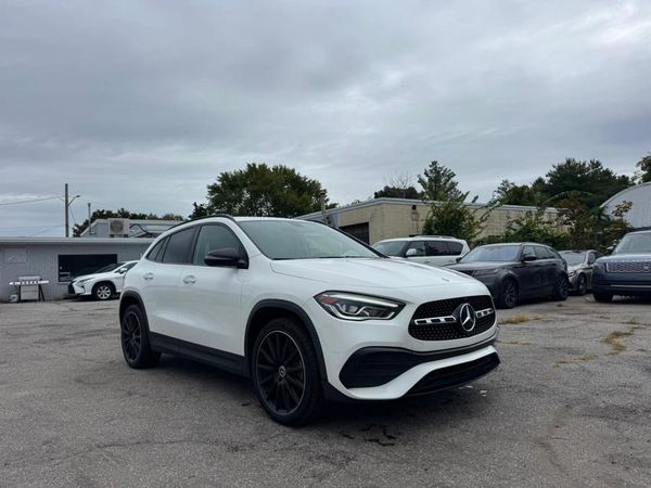 2023 MERCEDES-BENZ GLA