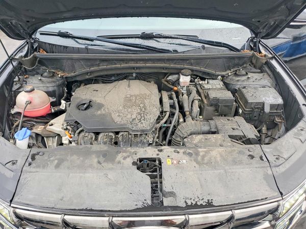 2022 HYUNDAI TUCSON Limited — Engine bay