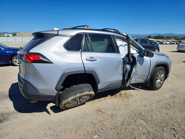 2020 TOYOTA RAV4 XLE Premium — PSRA