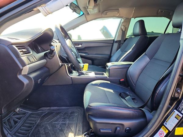 2016 TOYOTA CAMRY — DENT
