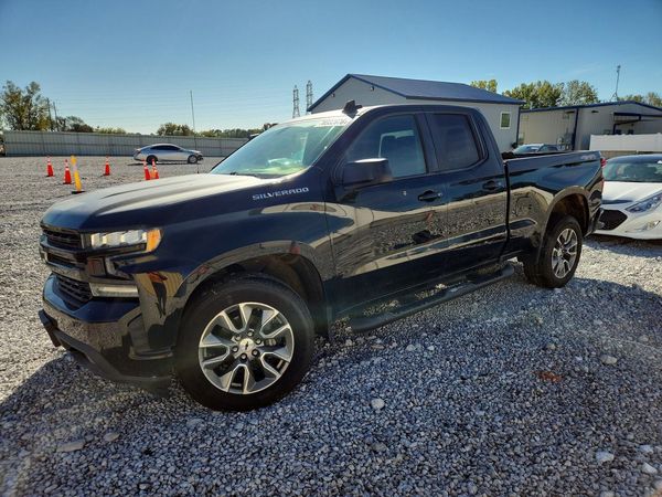 2019 CHEVROLET SILVERADO RST — Front 3/4