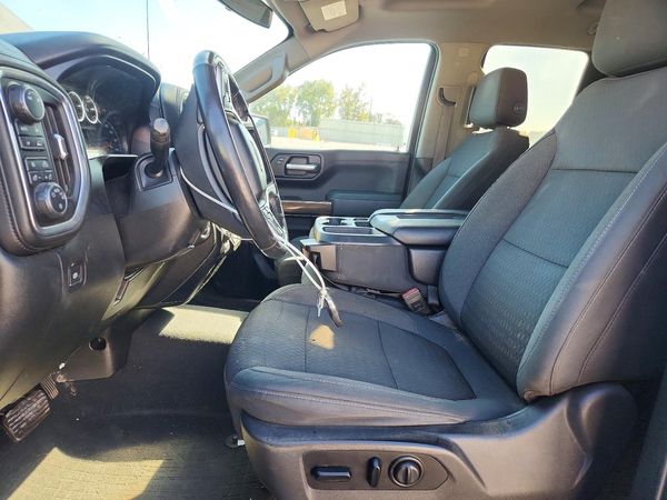 2019 CHEVROLET SILVERADO RST — DENT