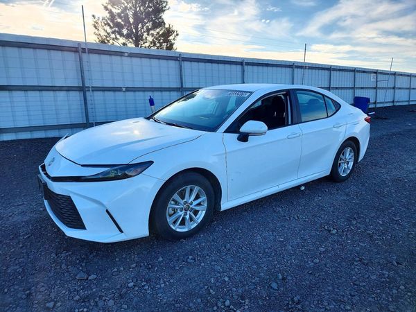 2025 TOYOTA CAMRY — Front 3/4