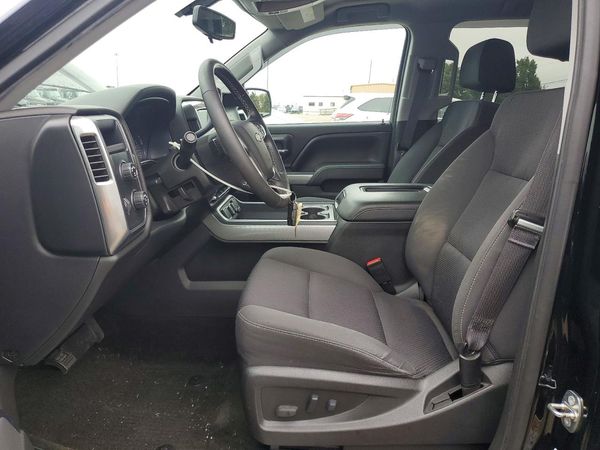 2017 CHEVROLET SILVERADO LT — DENT