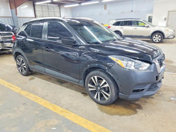 2020 NISSAN KICKS — Passenger 3/4
