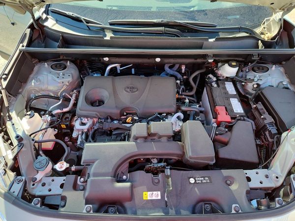 2023 TOYOTA RAV4 XLE Premium — Engine bay