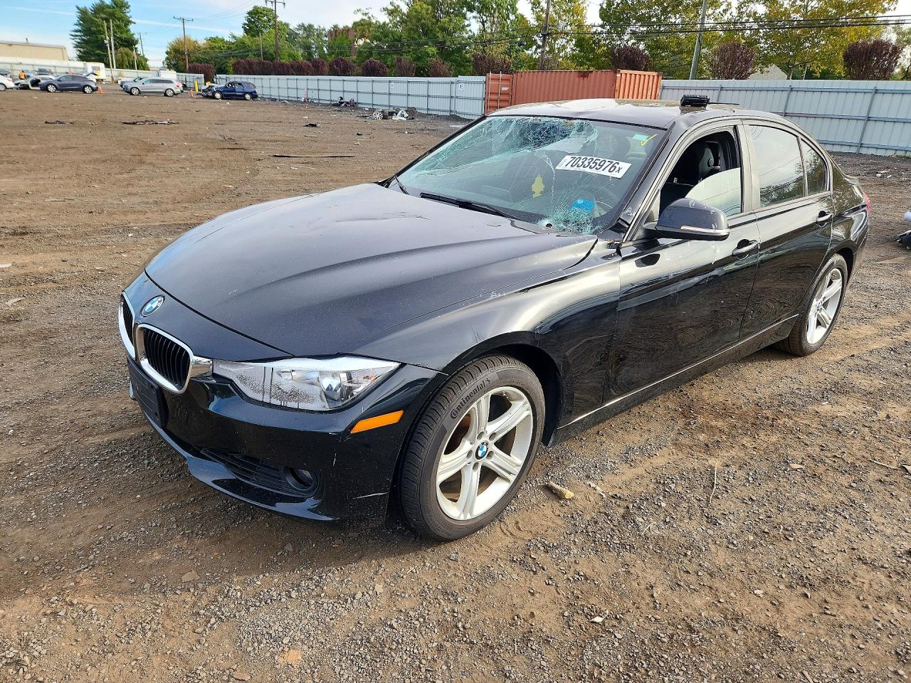 2013 BMW 3 SERIES xDrive SA — Front 3/4