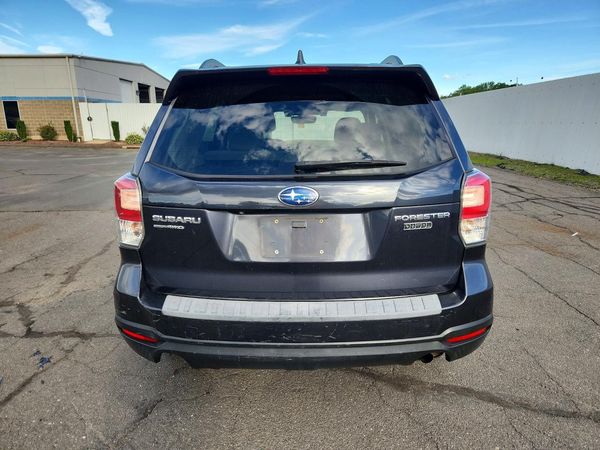 2018 SUBARU FORESTER Premium+ES — DIRR