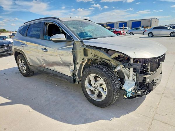 2023 HYUNDAI TUCSON SEL — Passenger 3/4