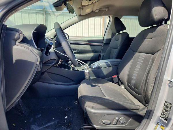 2023 HYUNDAI TUCSON SEL — DENT