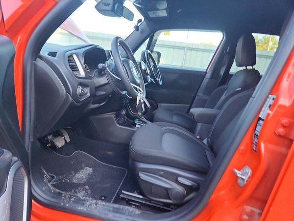 2021 JEEP RENEGADE Latitude — DENT