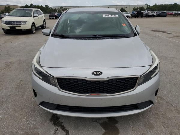 2018 KIA FORTE LX Base