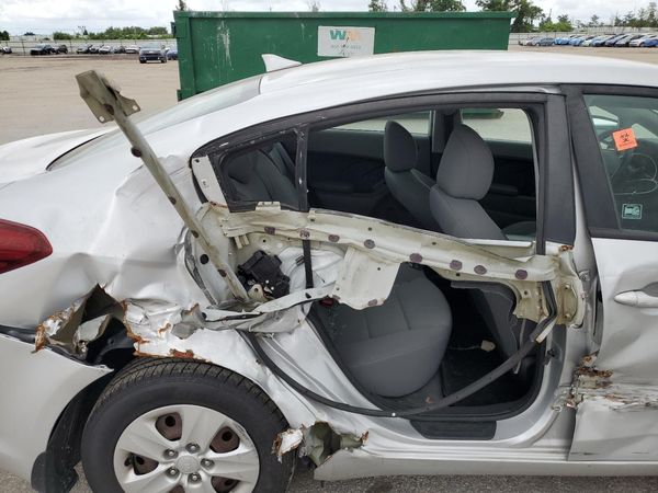 2018 KIA FORTE LX Base