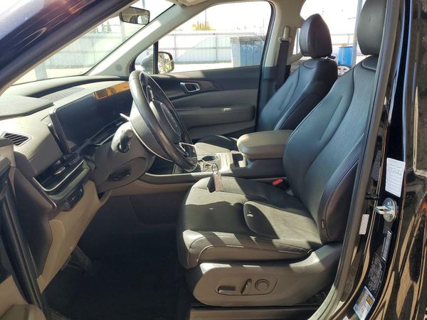 2025 KIA CARNIVAL LX, LXS — DENT