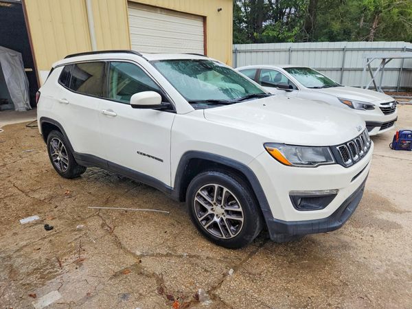 2018 JEEP COMPASS — Passenger 3/4
