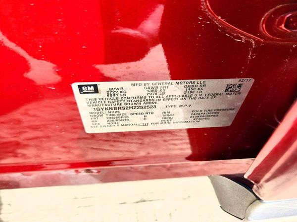 2017 CADILLAC XT5 Luxury — VINS