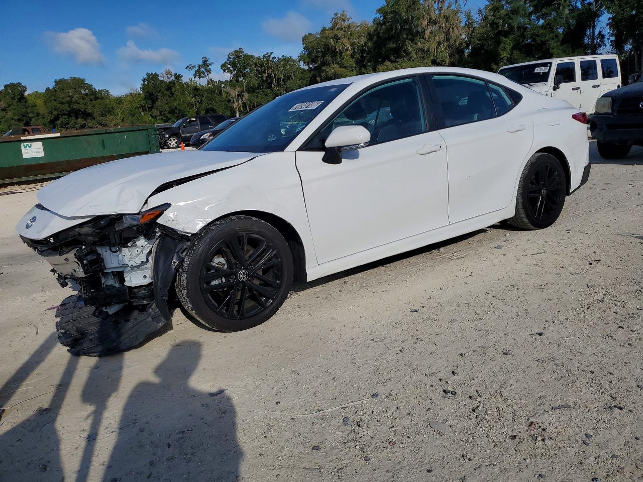 2026 TOYOTA CAMRY — Front 3/4