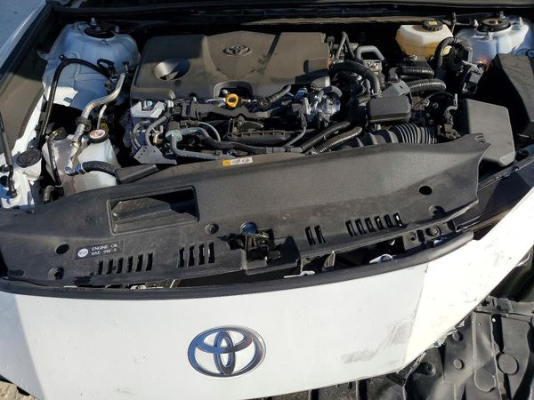 2026 TOYOTA CAMRY — Engine bay