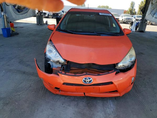 2013 TOYOTA PRIUS — DIRF
