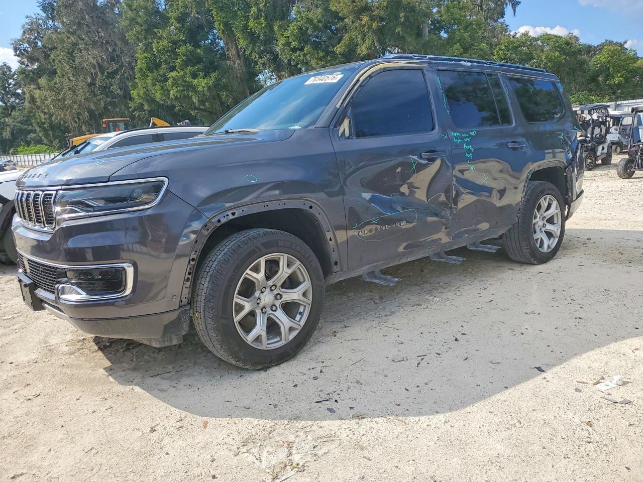 2022 JEEP WAGONEER Series II — Front 3/4