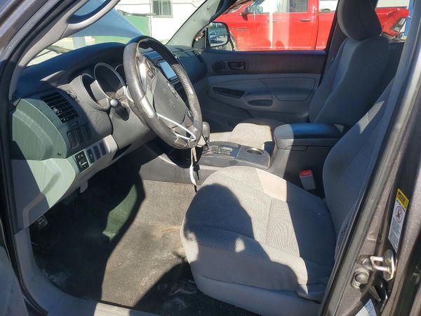 2015 TOYOTA TACOMA Delux Grade — DENT
