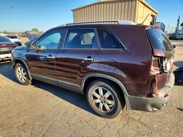 2013 KIA SORENTO Base / LX — DSRA