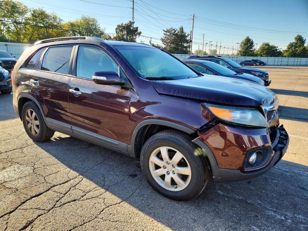 2013 KIA SORENTO Base / LX — Passenger 3/4