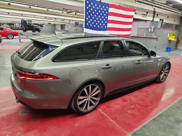 2018 JAGUAR XF Sportbrake S — PSRA