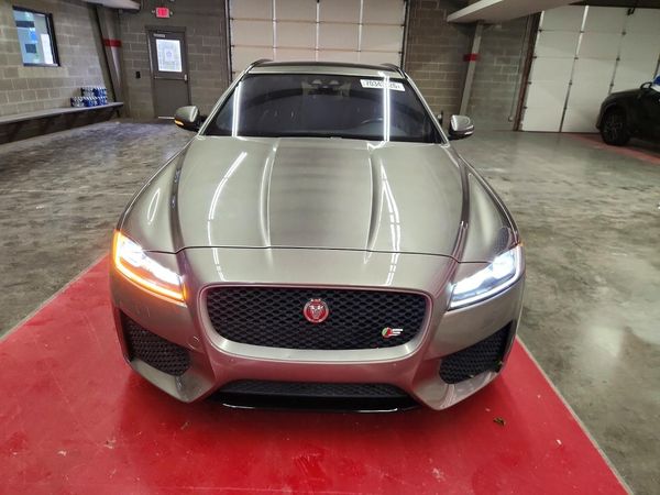 2018 JAGUAR XF Sportbrake S — DIRF