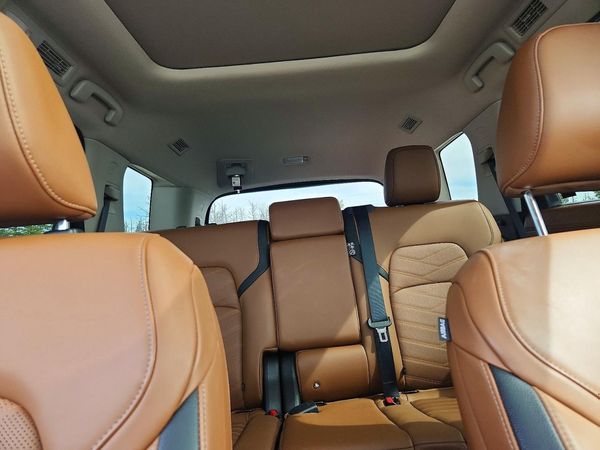 2025 NISSAN PATHFINDER Platinum — SUVN