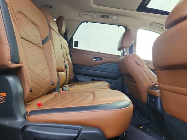 2025 NISSAN PATHFINDER Platinum — PSRS