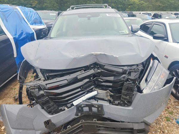 2025 NISSAN PATHFINDER Platinum — Engine bay