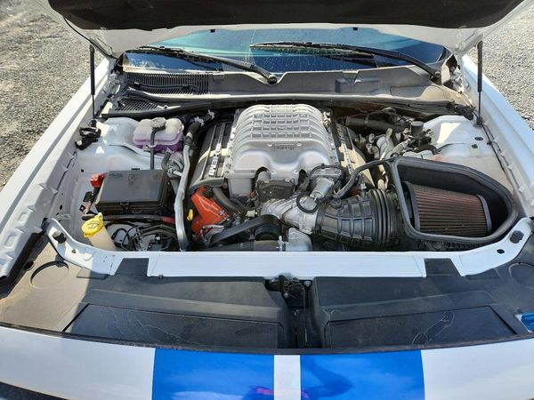 2023 DODGE CHALLENGER SRT HELLCAT — Engine bay