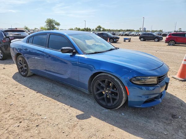 2020 DODGE CHARGER SXT — Passenger 3/4