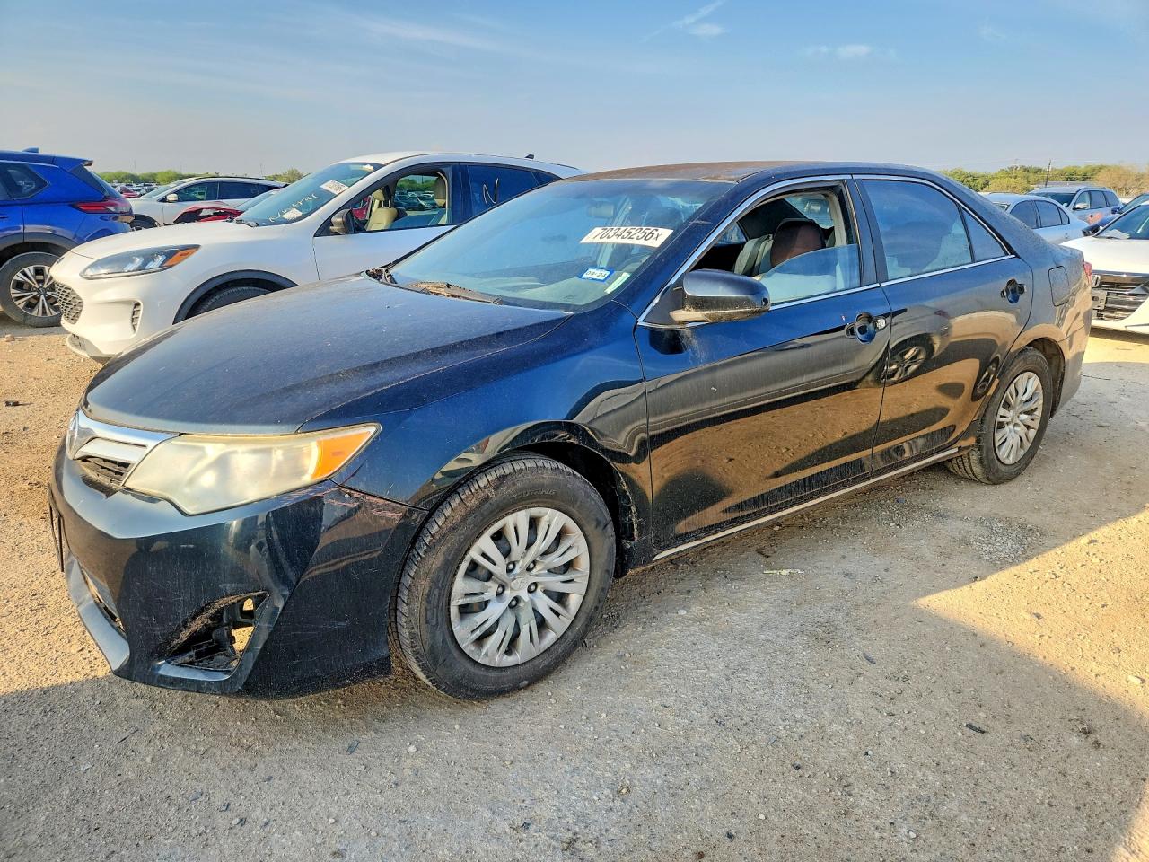 2012 TOYOTA CAMRY — Front 3/4