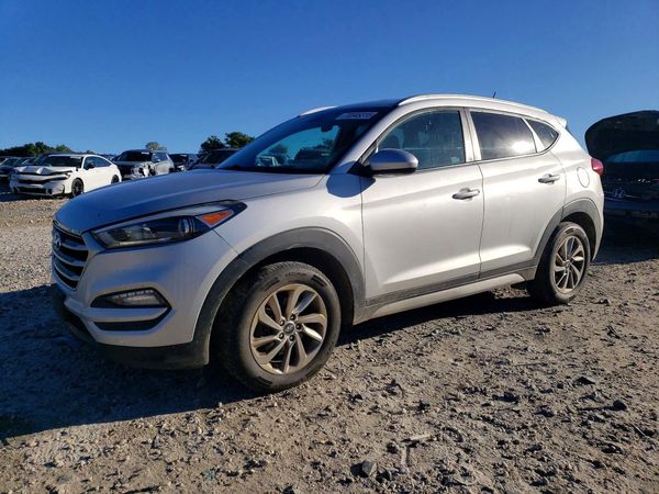 2017 HYUNDAI TUCSON — DSFA — Front 3/4