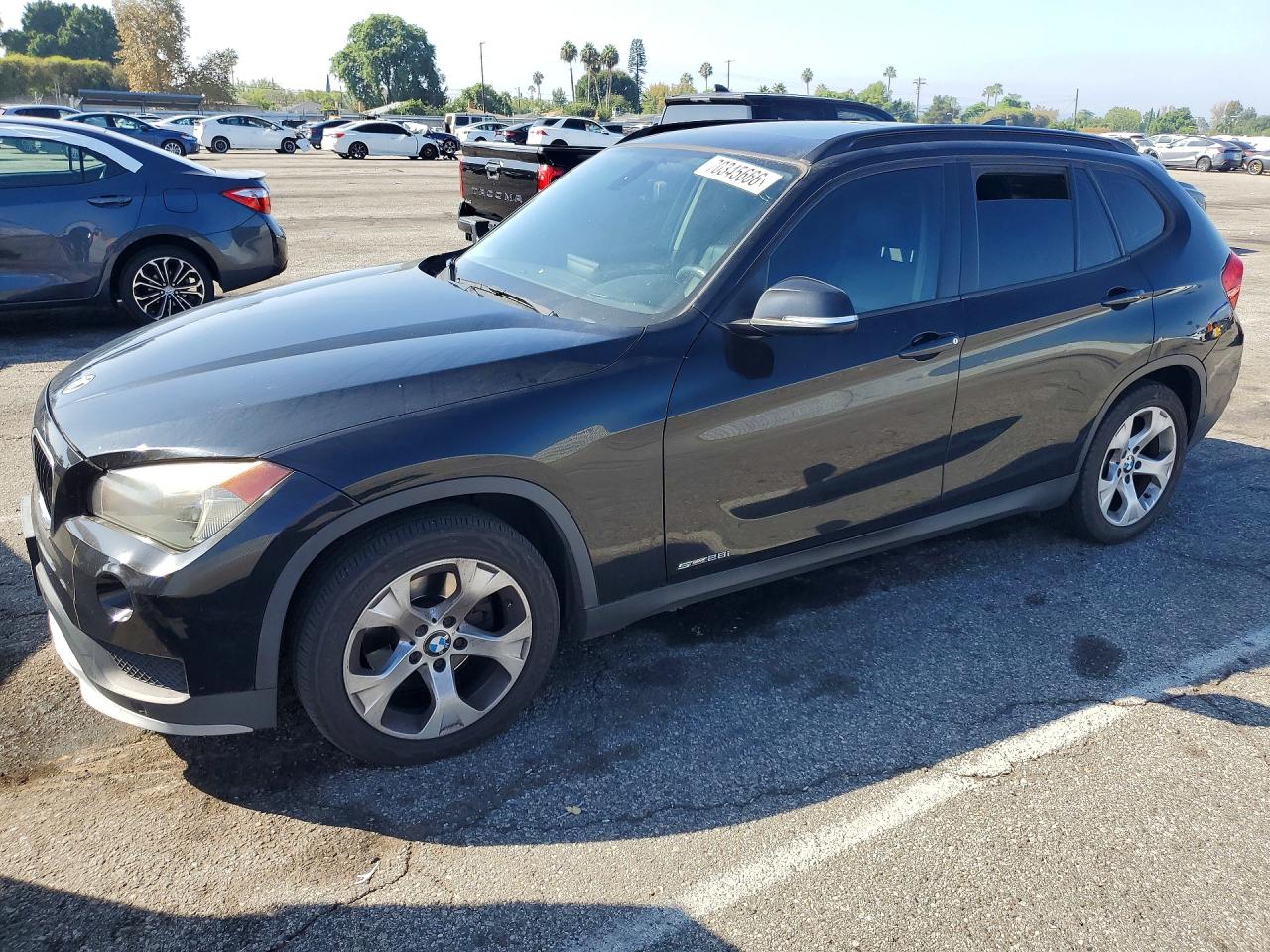 2015 BMW X1 sDrive28i — Front 3/4
