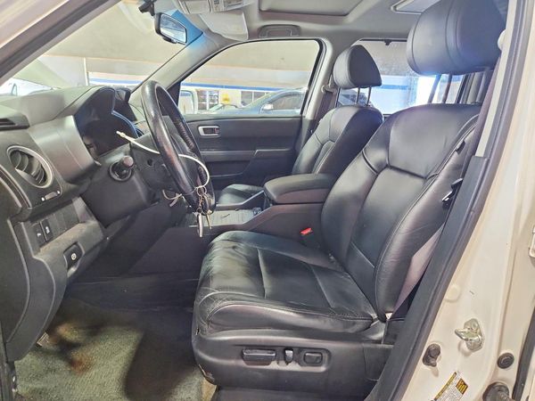 2015 HONDA PILOT TOURING — DENT