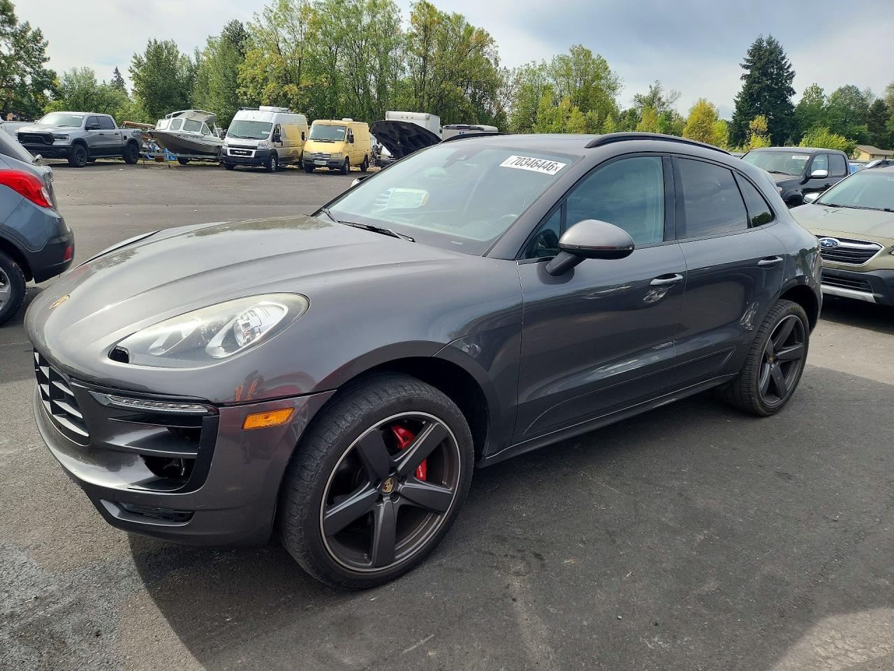 2016 PORSCHE MACAN — Front 3/4