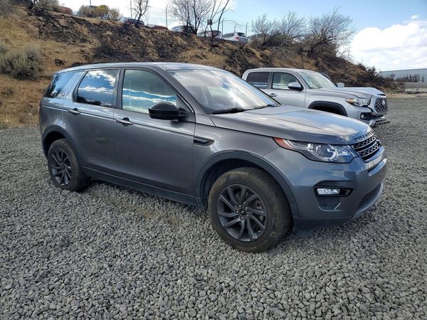 2019 LAND ROVER DISCOVERY HSE/Landmark Edition — Passenger 3/4