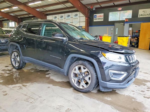 2018 JEEP COMPASS Limited — Passenger 3/4