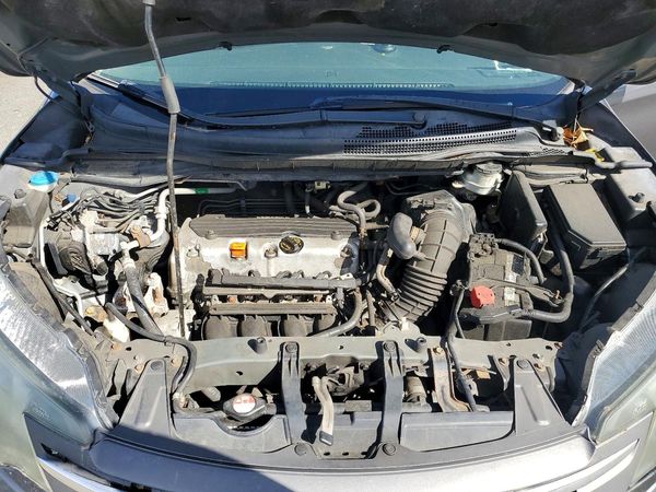 2012 HONDA CRV LX — Engine bay