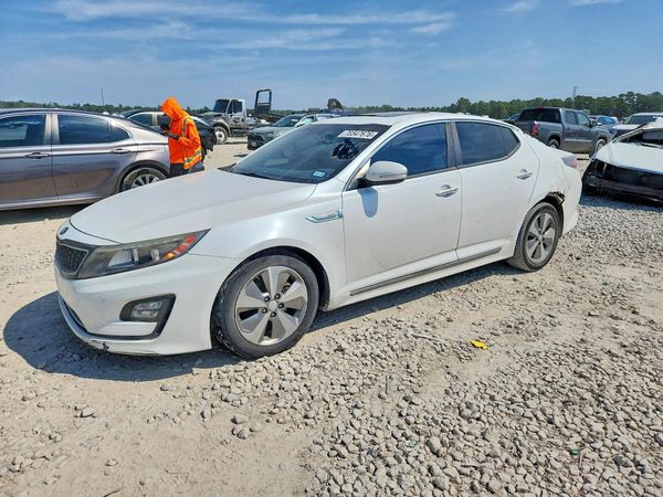 2016 KIA OPTIMA — DSFA — Front 3/4