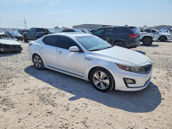 2016 KIA OPTIMA — Passenger 3/4
