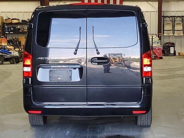 2018 MERCEDES-BENZ METRIS — DIRR